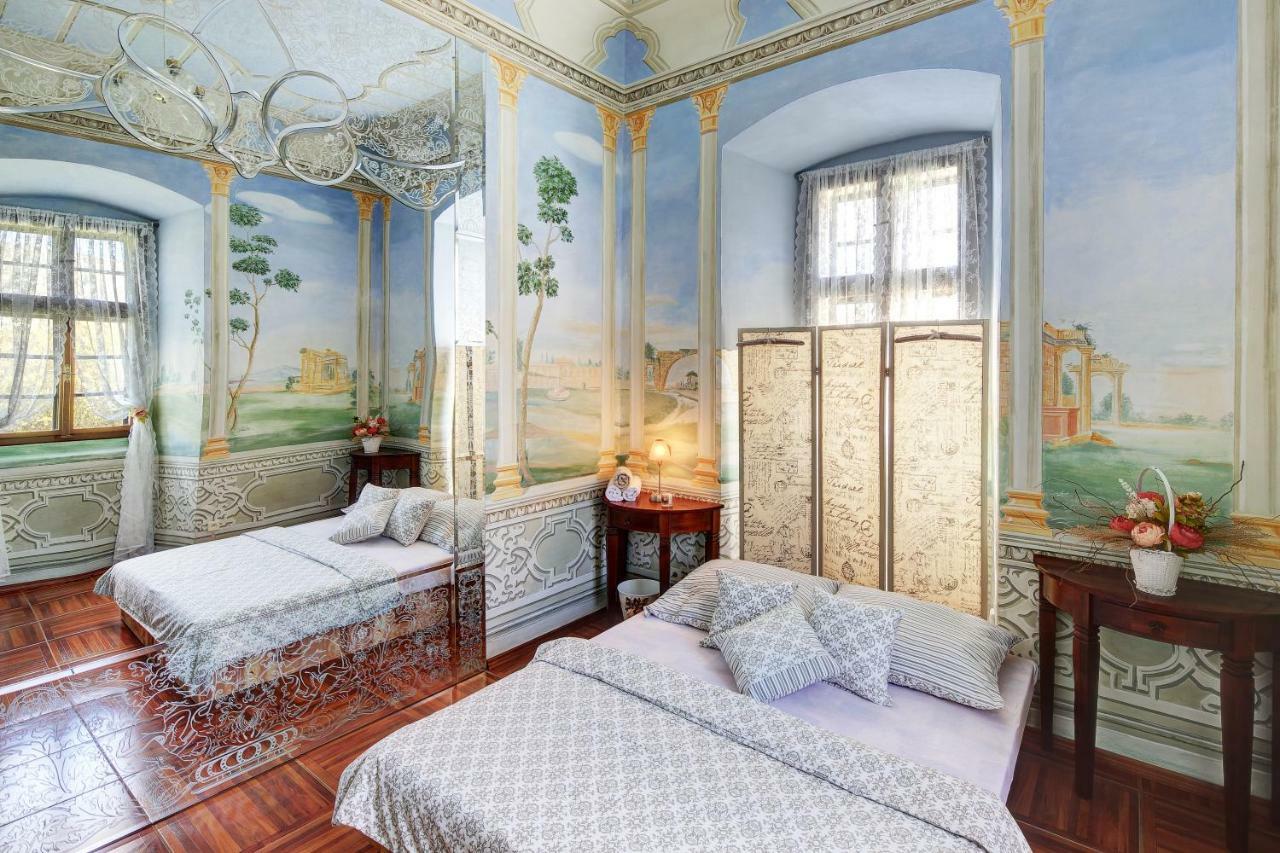 Dum Zameckych Kaplanu Hotel Valec Luaran gambar